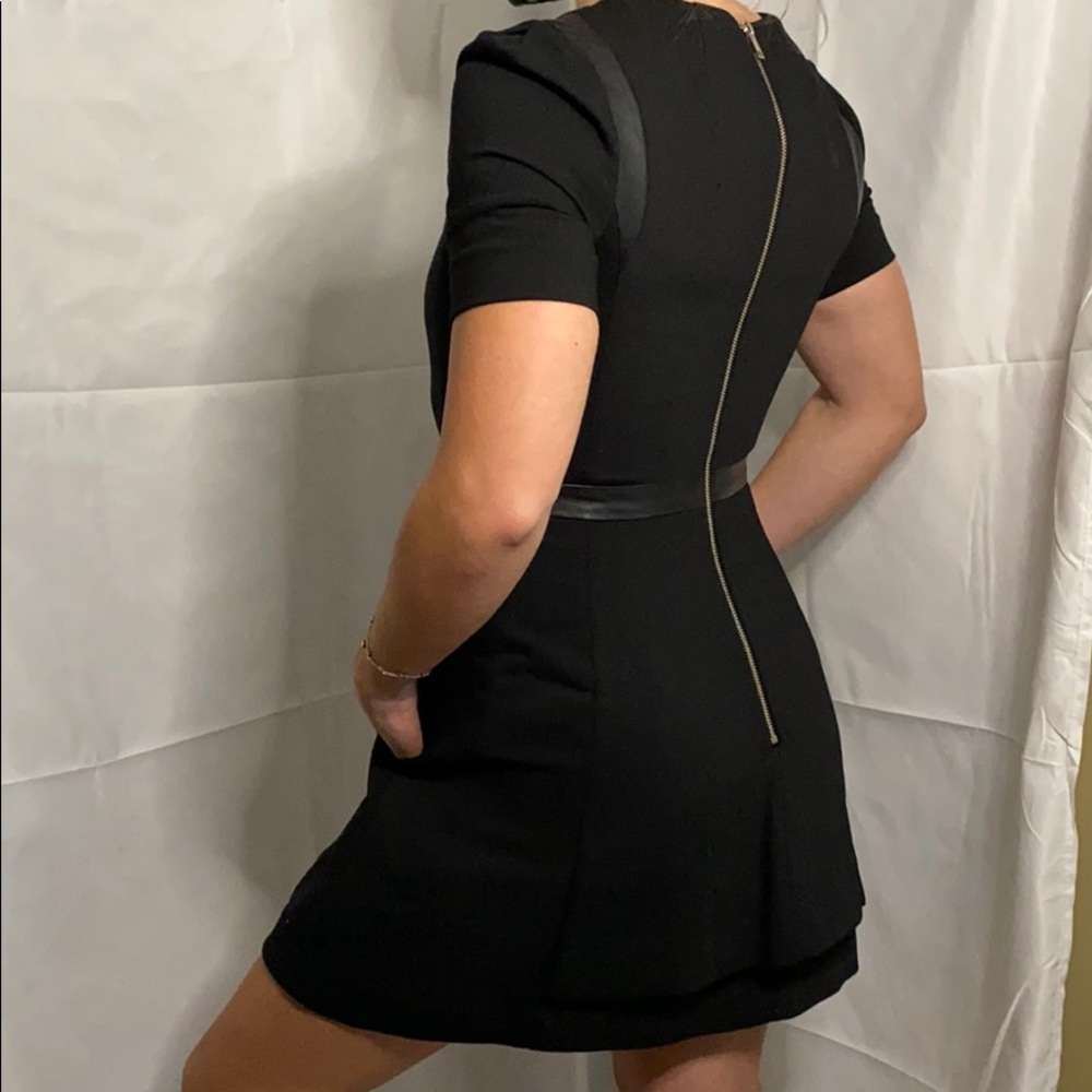Dress - Picture 2 of 5
